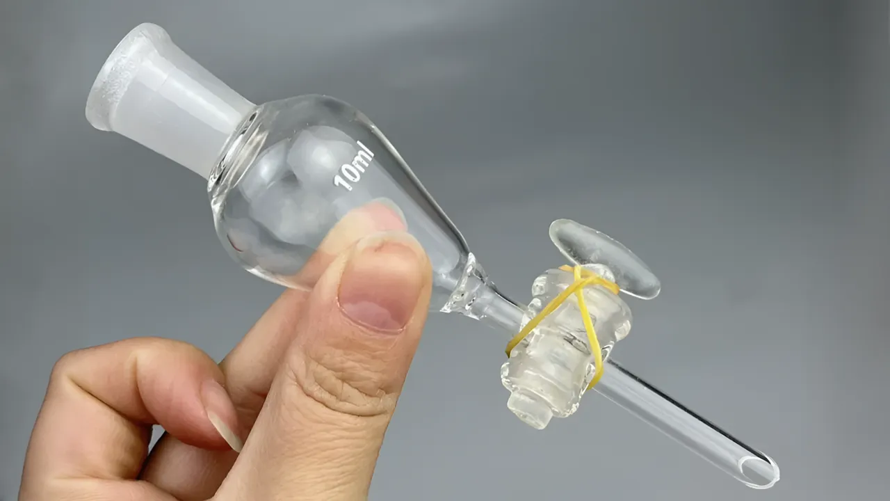 Glass Pear Shaped Separatory Funnel